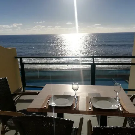 شقة By The & Pool فونشال