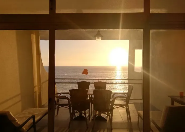 By The & Pool Apartment Funchal (Madeira)