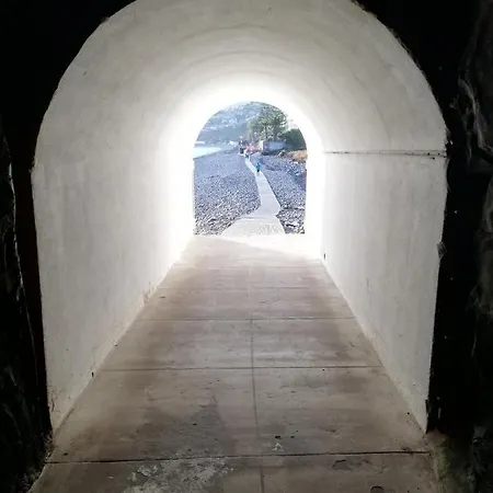 Apartman By The & Pool Funchal