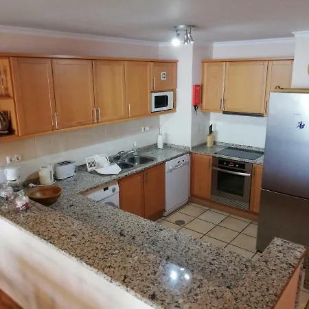 Apartman By The & Pool Funchal