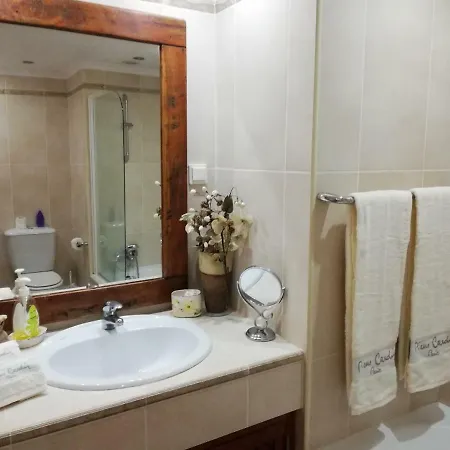 By The & Pool Apartman